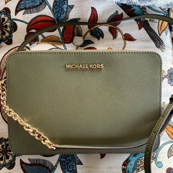 Last one‼️New MK Crossbody 🌿 - Picture 3 of 7